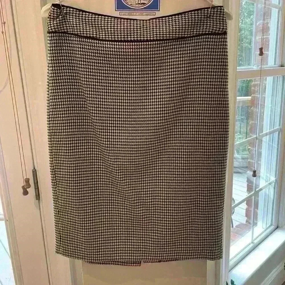 Banana Republic Pencil Skirt Herringbone Size 4